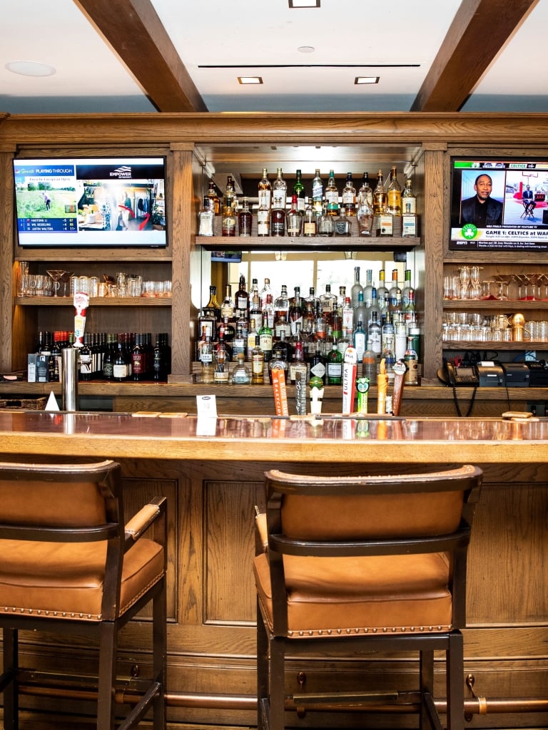 Bar7386.jpg