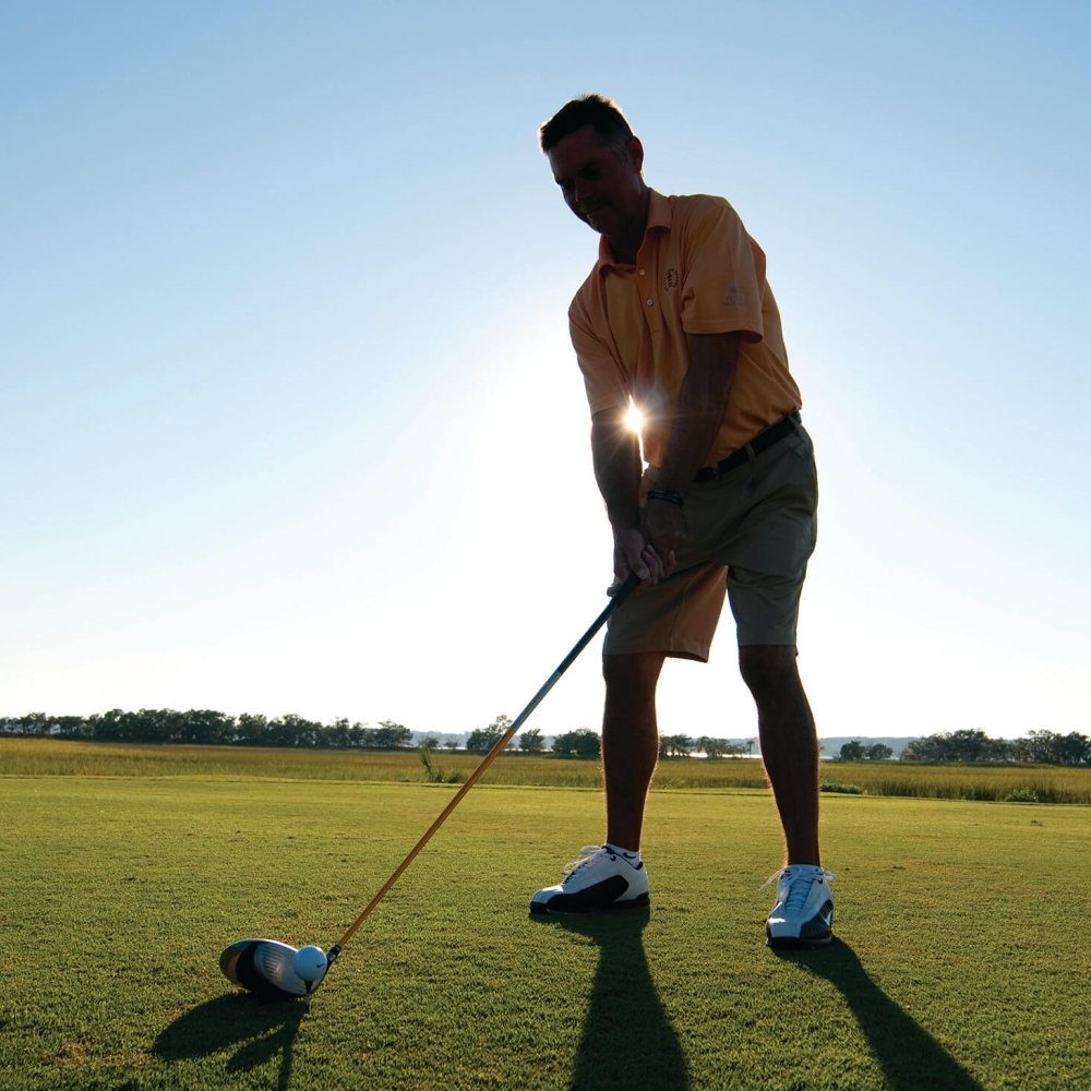 Man golfing